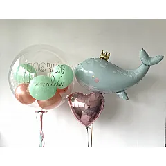 Композиция с шаром Баблс фигуркой кита в короне и сердцем